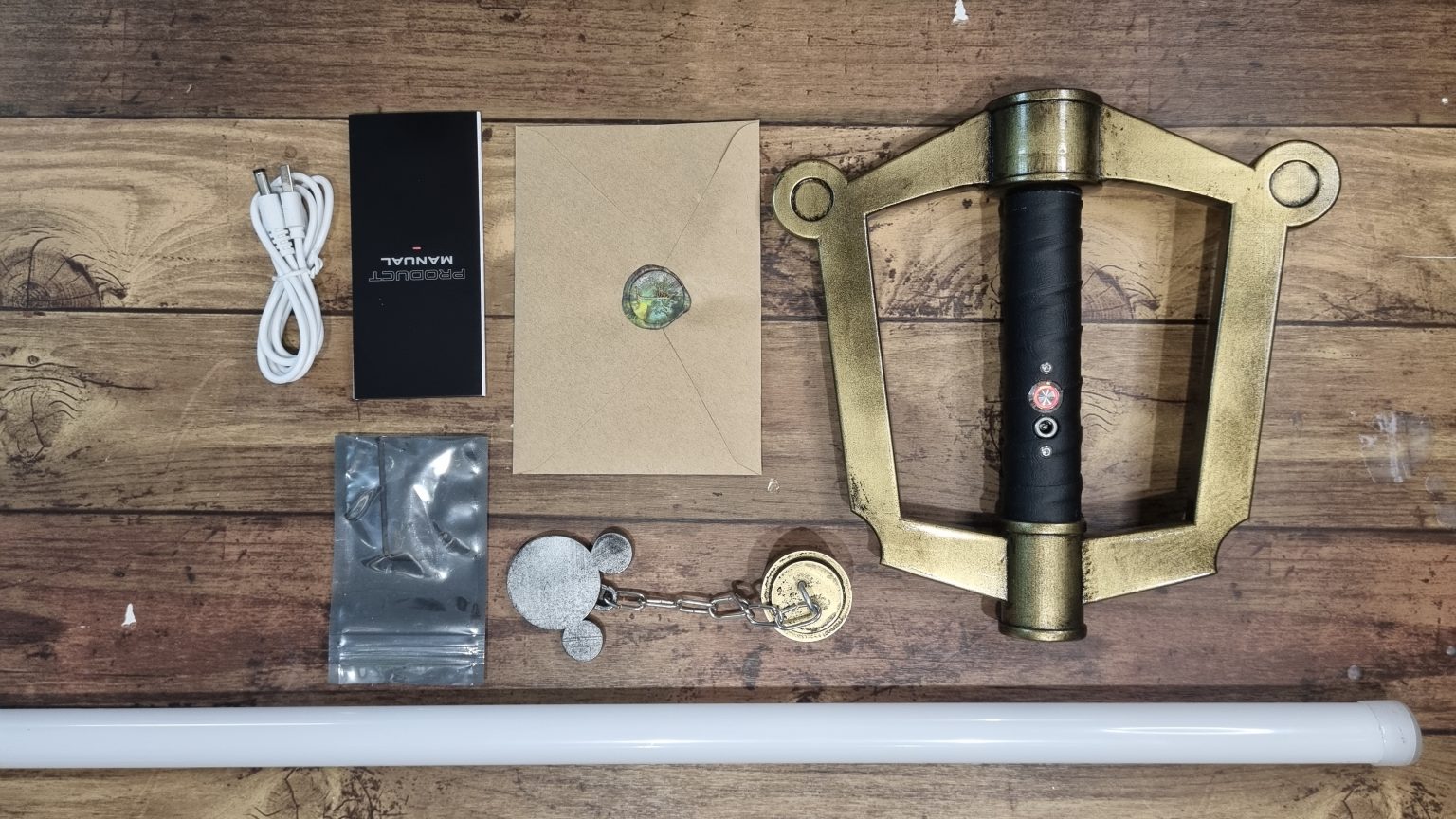 Keyblade Lightsaber Tethan Props